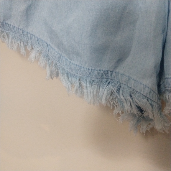 Linen Chambray Frayed Hem Romper True Craft - Picture 6 of 8